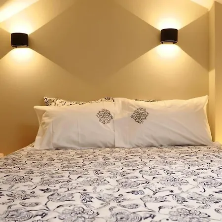 Roof Terrace By Burgo Apartman *